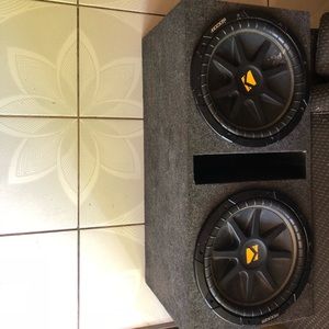 2 12s kickers comps ( or best offer )